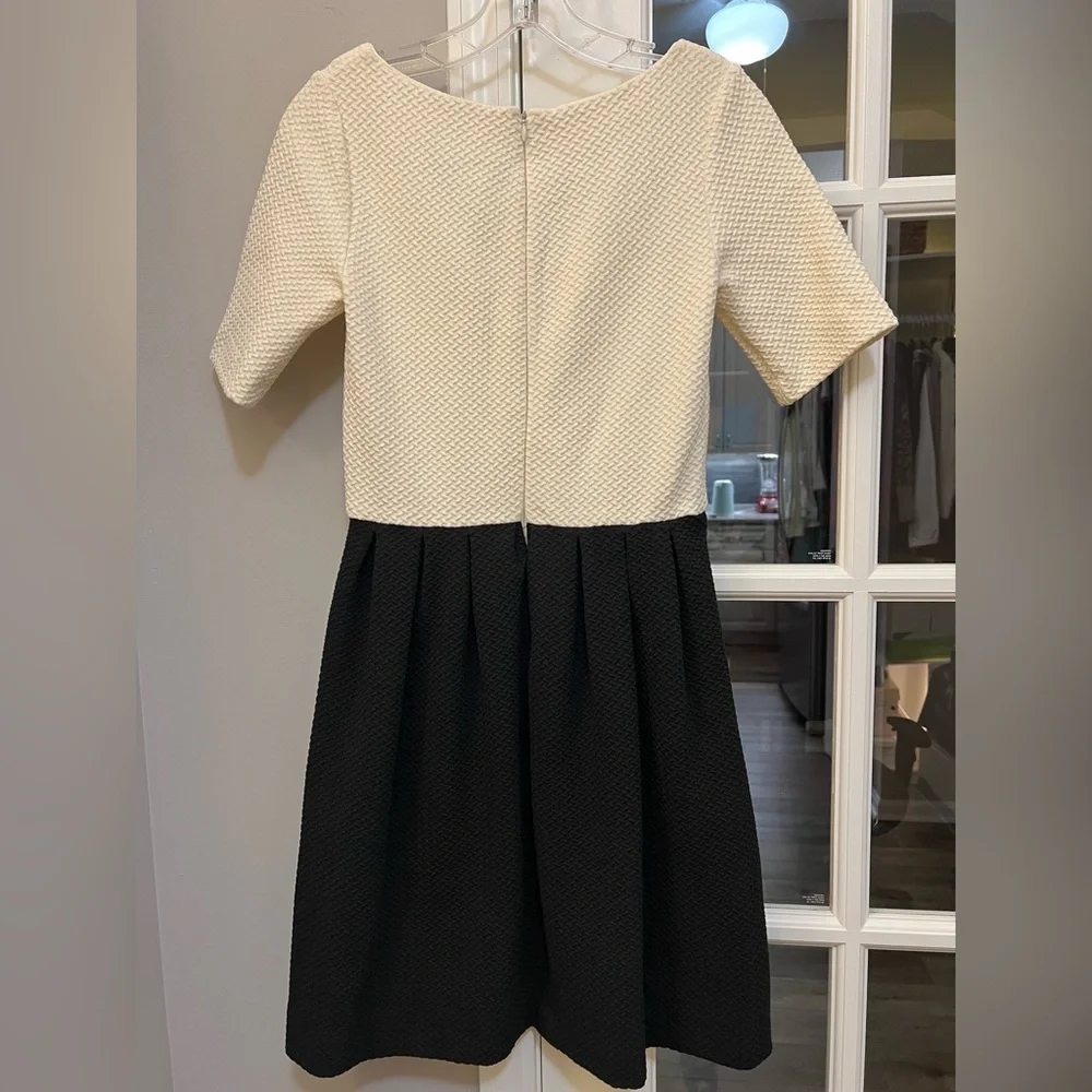 Anthropology Ganni Black and white Midi dress sz XS EUC